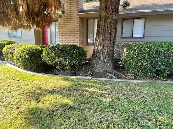 4515 W Cypress Ave, Visalia, CA 93277