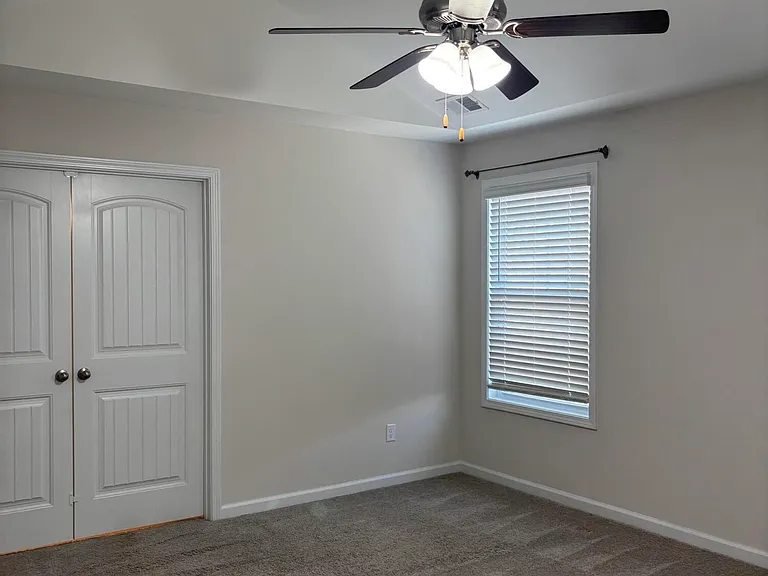 335 Niblick Dr — Photo 33