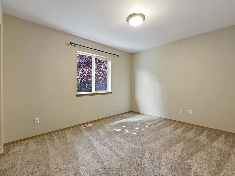 2440 Boulevard Heights Loop SE — Photo 37