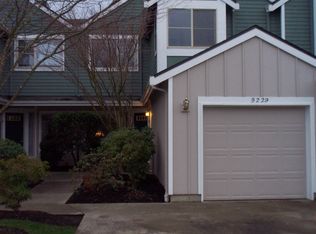 9229 158th Pl NE, Redmond, WA 98052