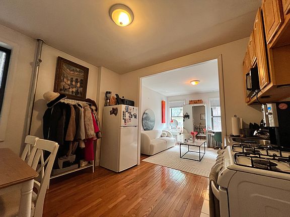 2nd image of 409 E 74th St APT 2D