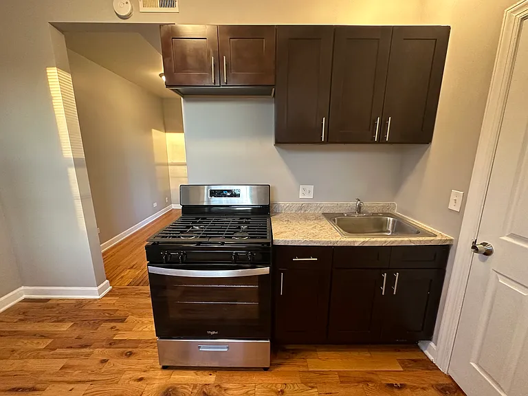 954 N Lavergne Ave #2 — Photo 6