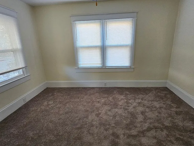 1012 Holton Pl — Photo 7
