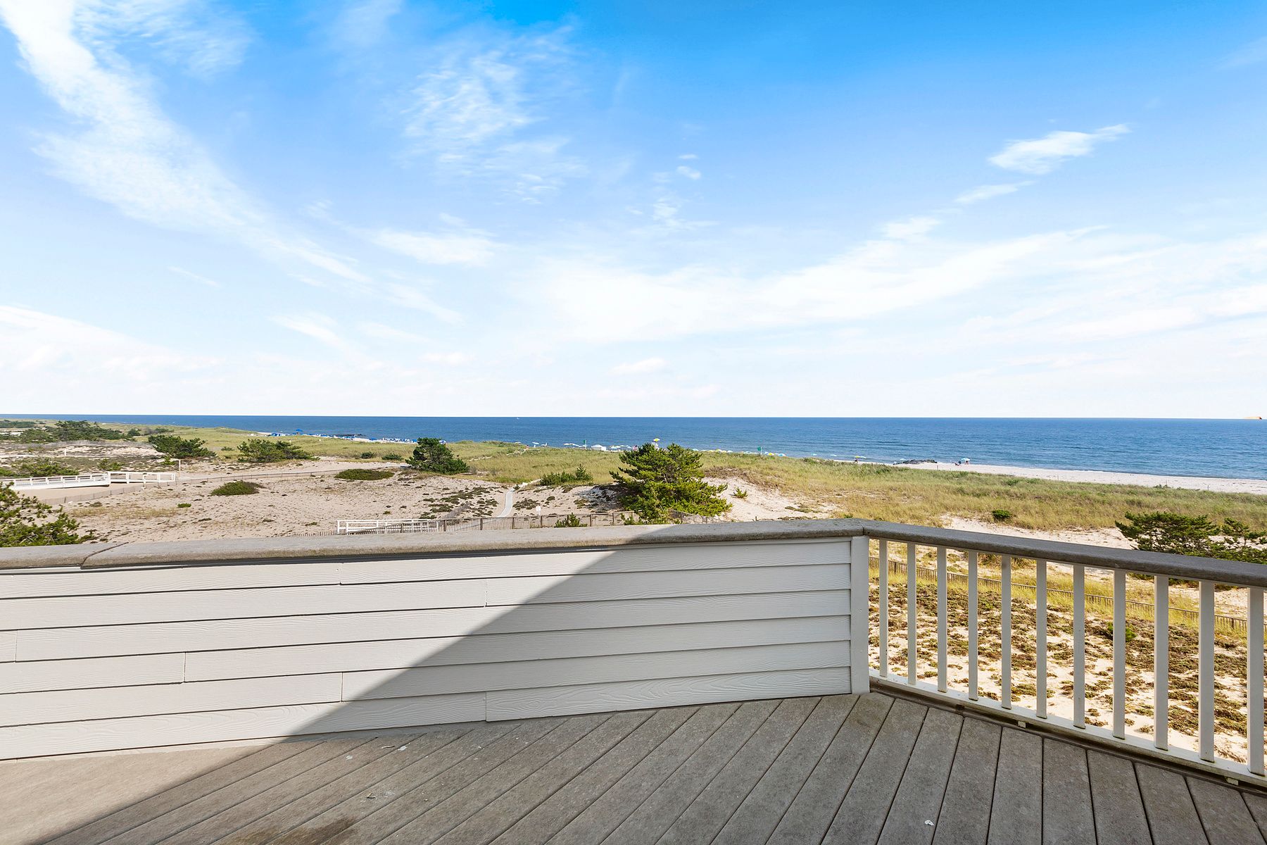 253 Dune Rd Yardarm Unit 69E, Westhampton Beach, NY 11978 Out East