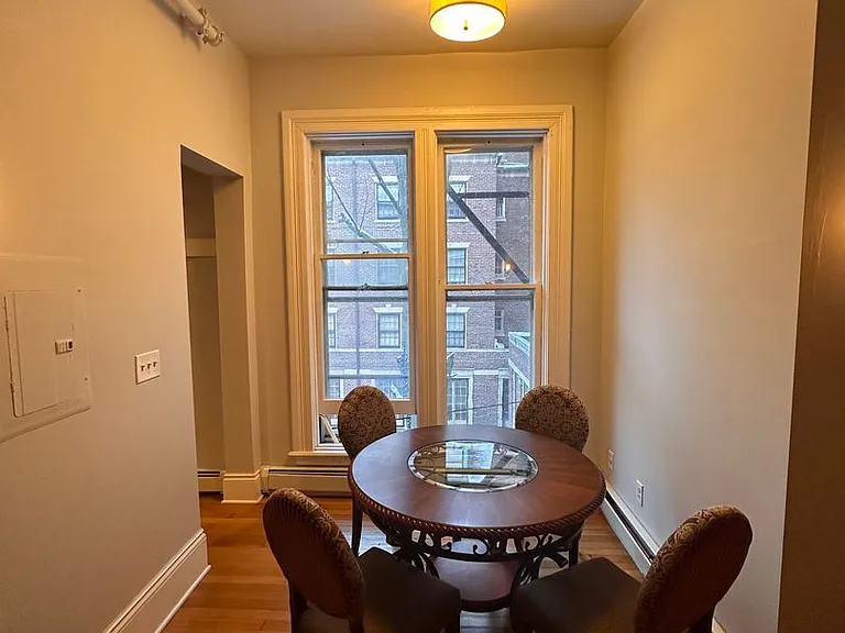 249 North St — Photo 2