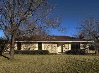 10303 Oak Creek Dr, Greenville, TX 75402