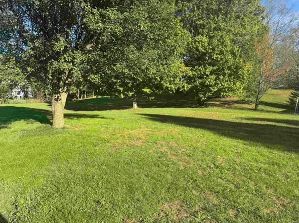 S Greensboro Pike, Knightstown, IN 46148