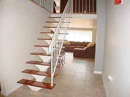 Foyer w/Stairs Leading to 2nd Floor