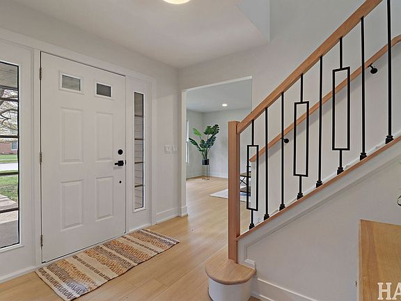 4th image of 182 Montclair Rd