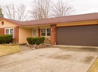 6332 Amarillo Dr, Fort Wayne, IN 46816