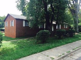 2630 Capitol Dr, Charlotte, NC 28208