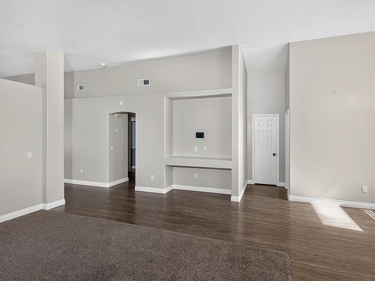 5438 Olympic Spirit Ln — Photo 17