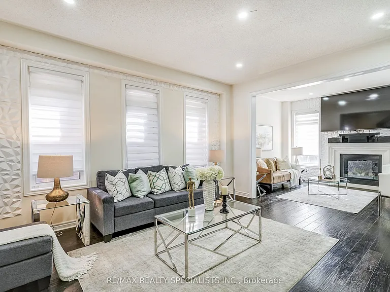 18 Rogers Trl — Photo 5