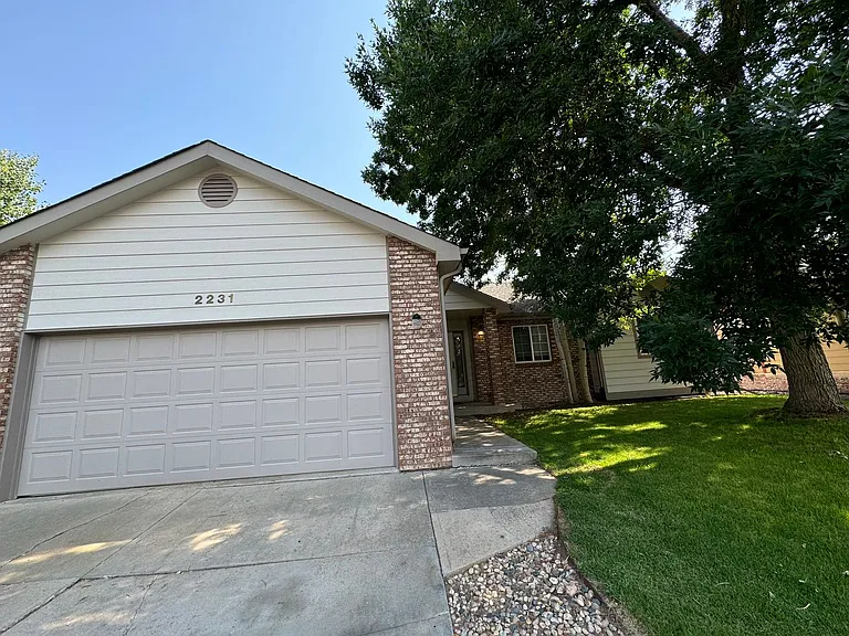 2231 Water Blossom Ln — Photo 28