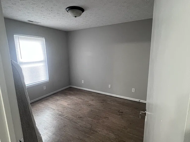 Bedroom #1