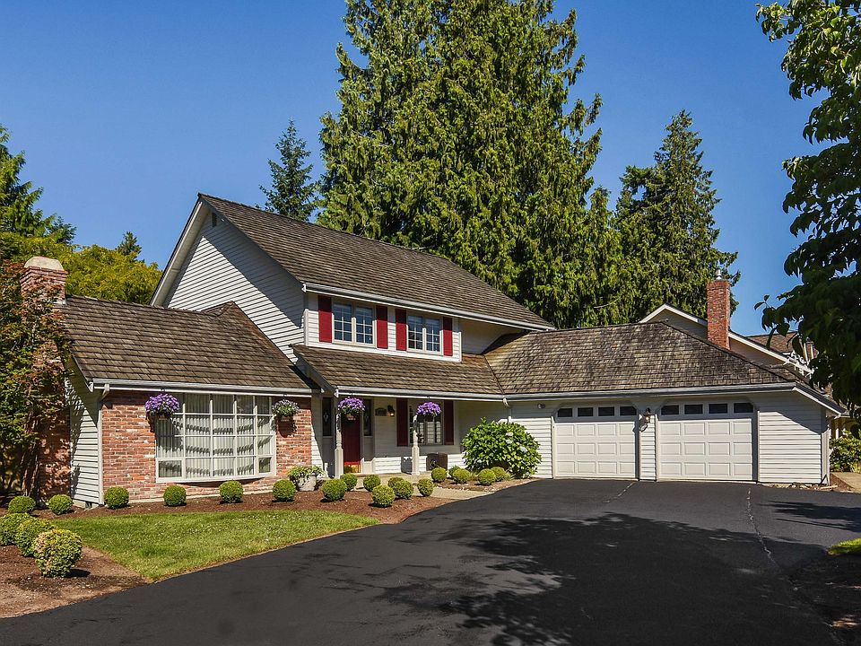 1st image of 20330 NE 38th St