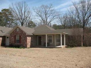 500 Trailwood Dr, Heber Springs, AR 72543