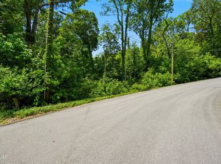 Blackheath Rd, Kingsport, TN 37660