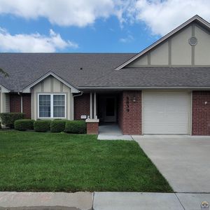 5839 SW Sterling Ln, Topeka, KS, 66604