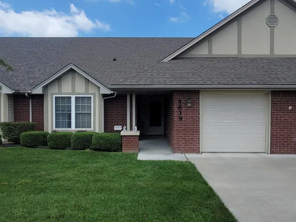 5839 SW Sterling Ln, Topeka, KS 66604