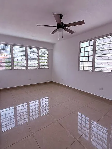 413 Edificio Gaither Plz #3A — Photo 8
