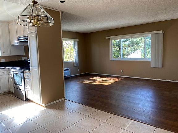 3rd image of 2134 La Canada Crest Dr APT 6