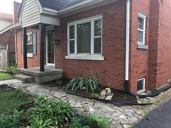 2nd image of 813 Marcellus Dr