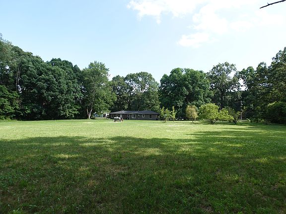 4th image of 9920 E State Road 8
