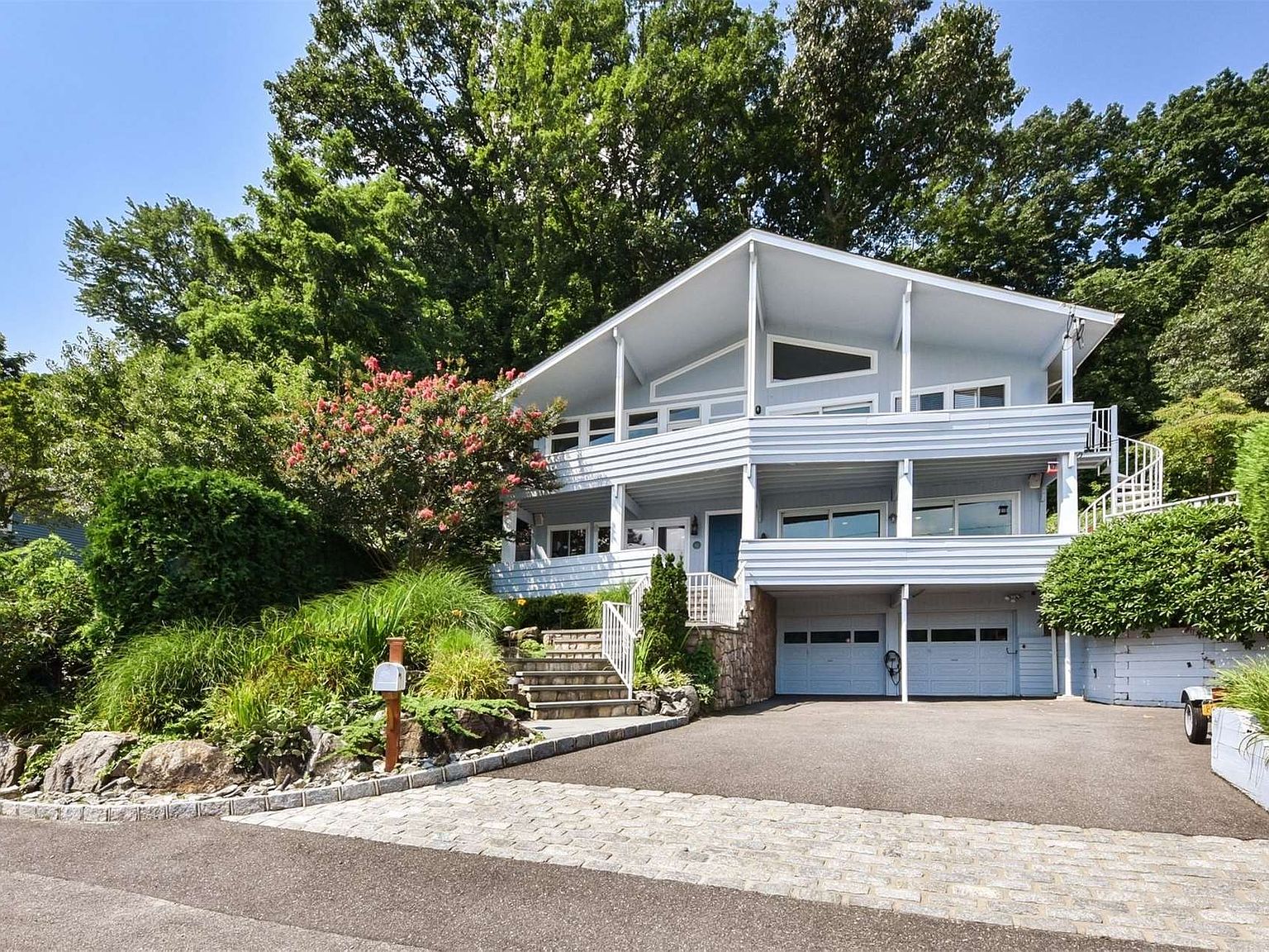 147 Centershore Road, Centerport, NY 11721 Zillow