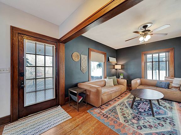 5th image of 4635 Greenwood St