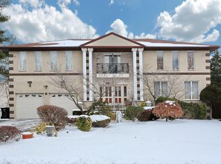 291 McKinley Blvd, Paramus, NJ 07652