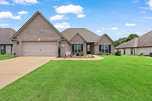 38 Garrison Dr Photo 1