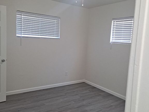 4th image of 5273 Wightman St #5275