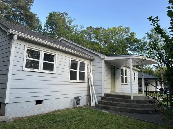 3831 Dillard St, Powder Springs, GA 30127