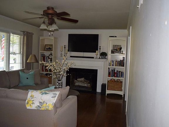 4th image of 4106 W 59th St