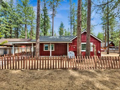 887 San Jose Ave, South Lake Tahoe, CA, 96150