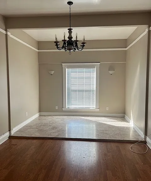 814 N Van Ness Ave — Photo 20
