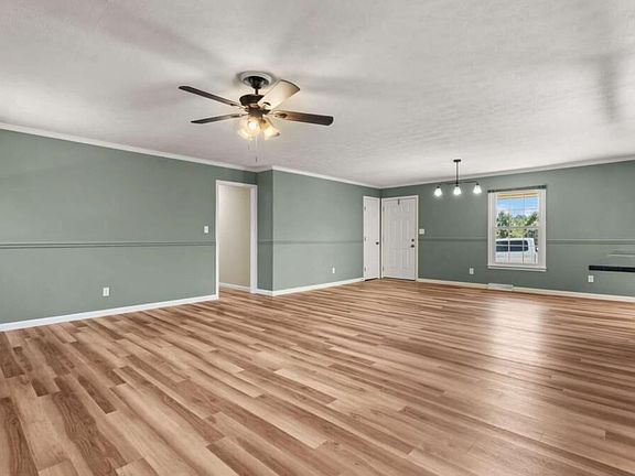 5th image of 453 Mountain View Rd SE