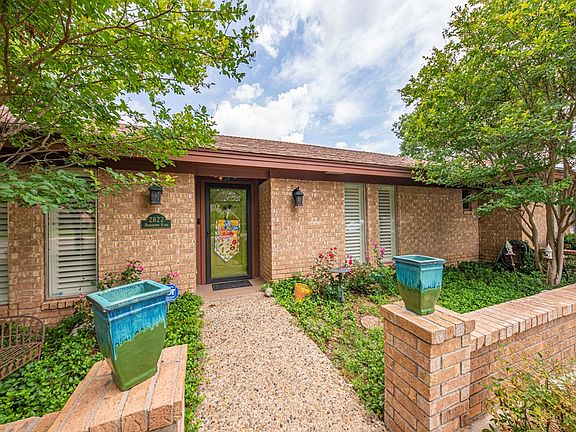 4th image of 2822 Northtown Pl