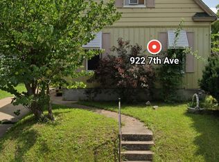 922 7th Ave, Rock Island, IL