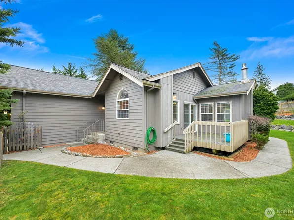 1381 Northwood Court, Bellingham, WA 98226