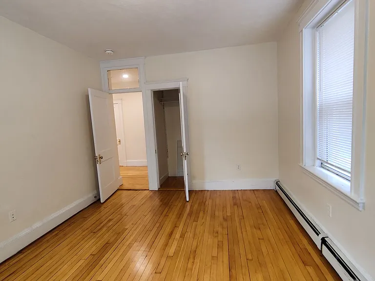 69 Babcock St #1E — Photo 5