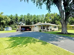 1410 McCullough Ln, Columbus, IN 47203
