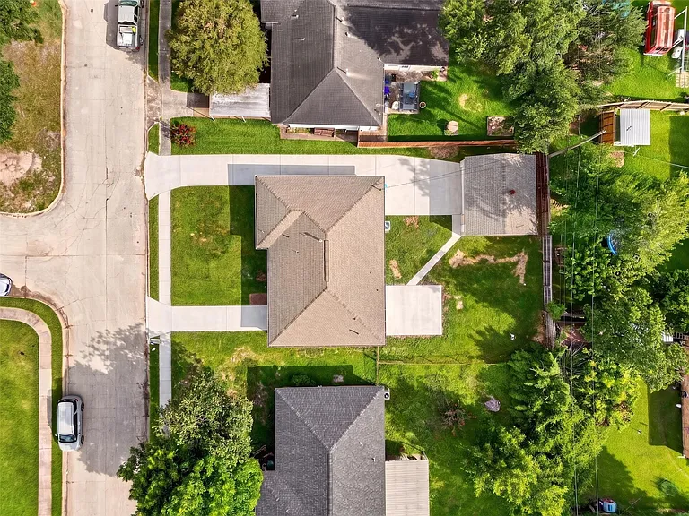 1202 Dogwood Dr — Photo 44
