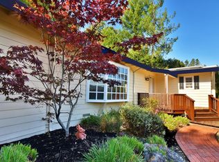 3898 Holland Dr, Santa Rosa, CA 95404