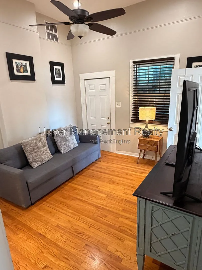 1 bed, 1.0 bath, 700 sqft, $1,450 — Photo 3