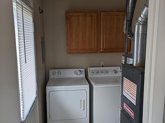 5th image of 409 N C St APT 3