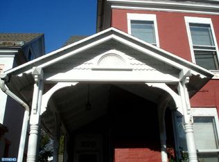 820 N 4th St, Reading, PA 19601