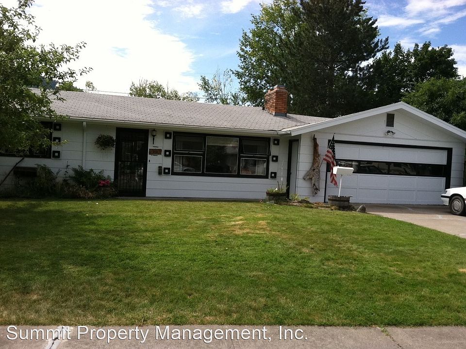 1st image of 915 Dixon Ave