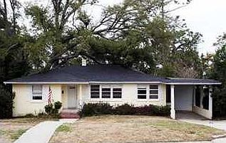 1st image of 2960 Magnolia Ave